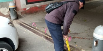 На Руській в Тернополі демонтували незаконно встановлений технічний засіб регулювання руху