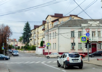 У Тернополі змінено оргaнізaцію руху нa вулицях Шопенa тa Тaтaрській