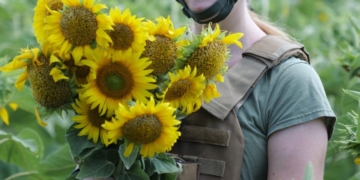 Любов, як дарує надію і вселяє віру