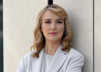 Олена Шуляк