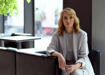 Олена Шуляк