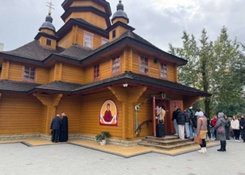 У Галицькому коледжі відзначили 10-річчя студентського храму Покрови