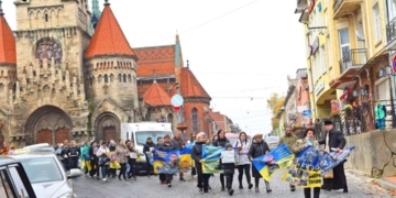 “Безвісти зниклі і полонені — не забуті”: На Тернопільщині відбулася акція на підтримку зниклих безвісти та полонених
