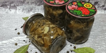 мариновані опеньки