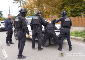 Чоловіки на “Геліку” викрали військовозобов’язаного з авто ТЦК на Тернопільщині