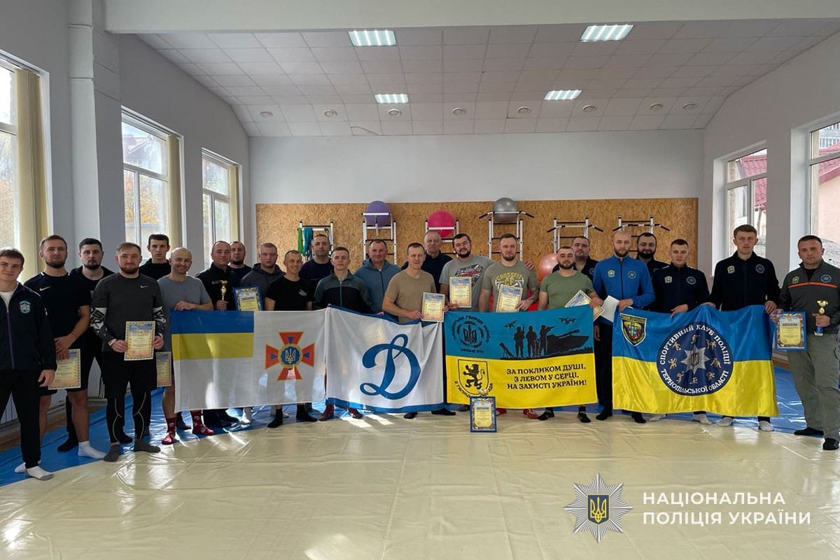 фінальні змагання чемпіонату з боротьби самбо