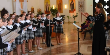 Тернопільська «Зоринка» тріумфує: чотири перемоги на міжнародних конкурсах