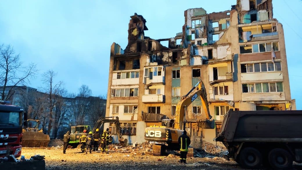 Кількість загиблих у Тернополі внаслідок російського обстрілу зросла до 34 людей