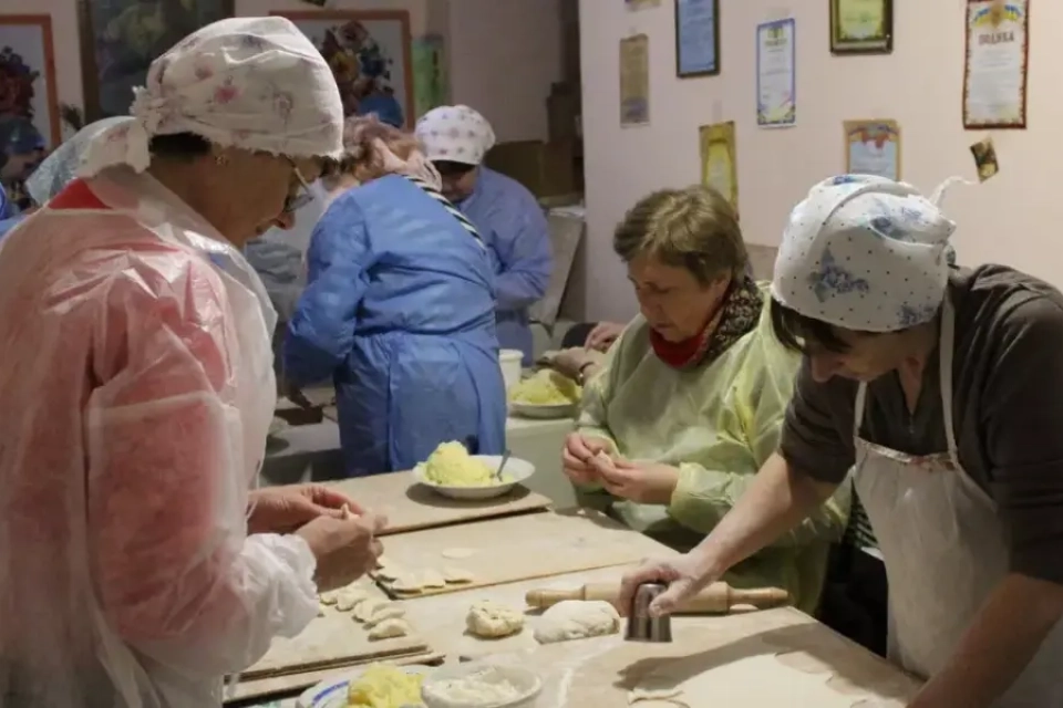 У Тернополі волонтерський штаб «Бункер С» зупинив роботу через відключення світла і води