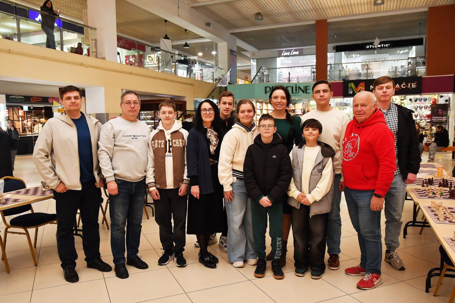 благодійний шаховий сеанс одночасної гри