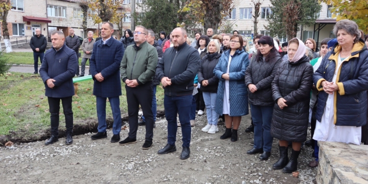 У Козові освятили місце під будівництво каплиці Святого Пантелеймона