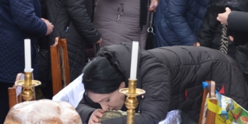 У Білобожниці попрощалися з Героєм Сергієм Возним: демобілізований воїн помер після важкого поранення