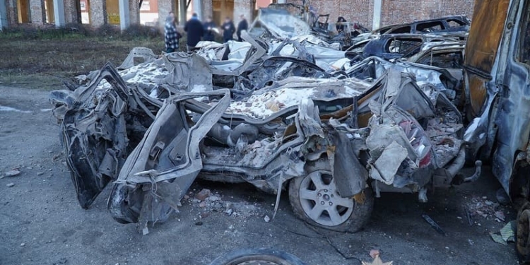 Попри закінчення пошуково-рятувальних робіт тривають пошуки зниклих у Тернополі