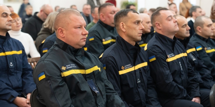 У Тернополі відзначили тернополян, які рятували людей 19 листопада