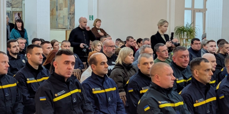 У Тернополі відзначили священників, які рятували людей після ракетного удару