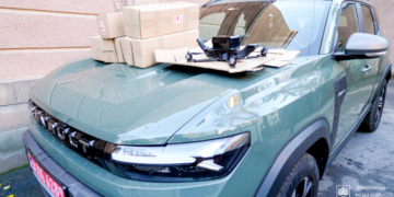 Від Тернополя передали автомобіль Renault Duster та шість БпЛА «SESAME» для бійців ССО