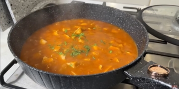 підлива з м’ясом