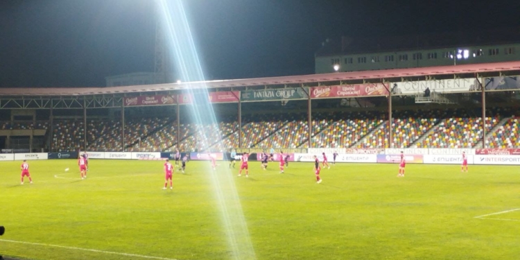 У Тернополі патрульні врятували пораненого бобра