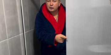 Священник-блогер з Тернопільщини Олексій Філюк, приймаючи душ, ледь не покалічився (Відео)