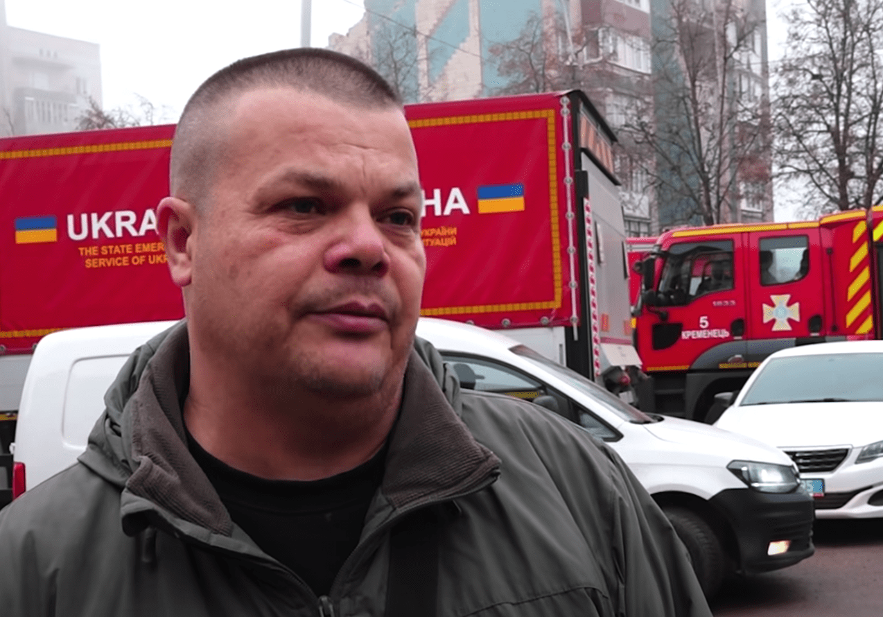 Без даху над головою через обстріл: Тернополянин Руслан Німащук з двома синами залишився без житла