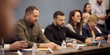 Команда Зеленського вимагає відставки Єрмака після “Плівок Міндіча”, – джерела УП