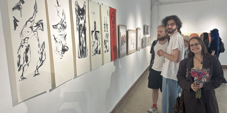 Історія мисткині Мирослави Копчі з Бережан з позивним Акіра