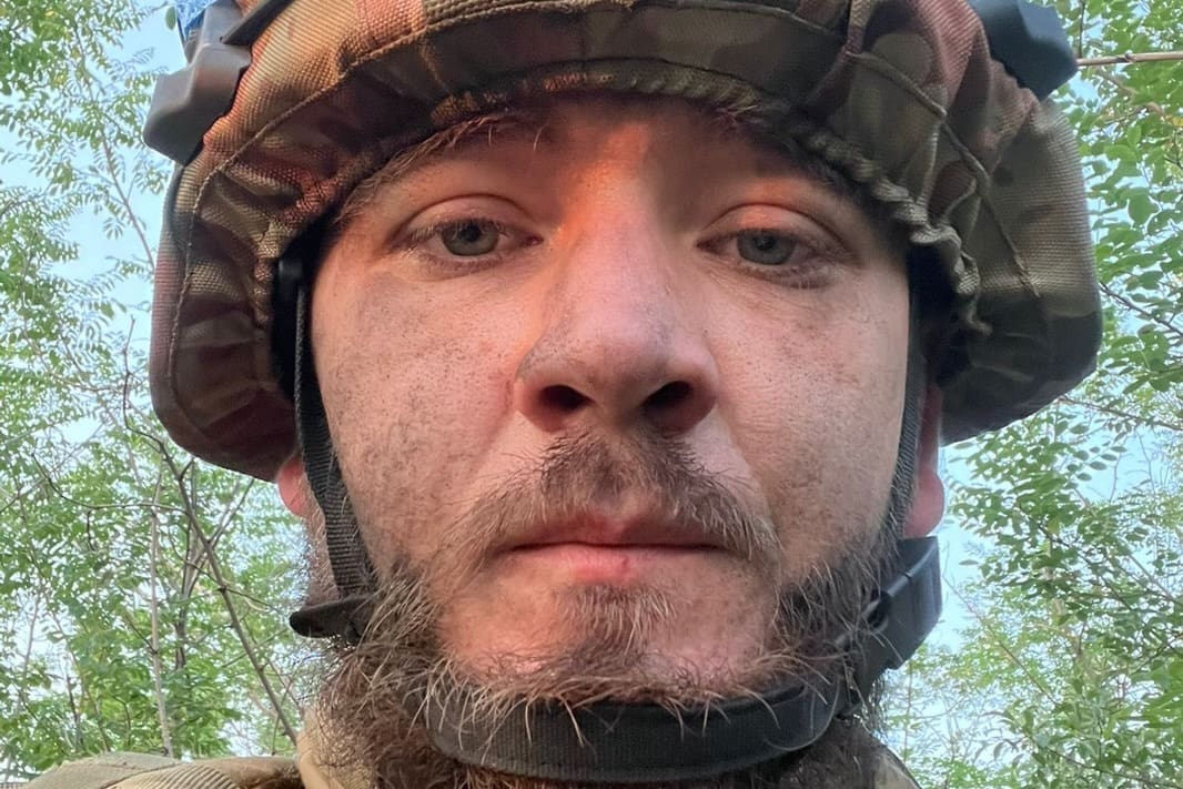 про службу Володимира Кузя