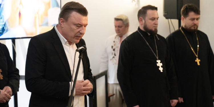 Молитва, єдність і пам’ять: у Тернополі відбувся Молитовний сніданок «Молитва сердець за воїнів і народ»