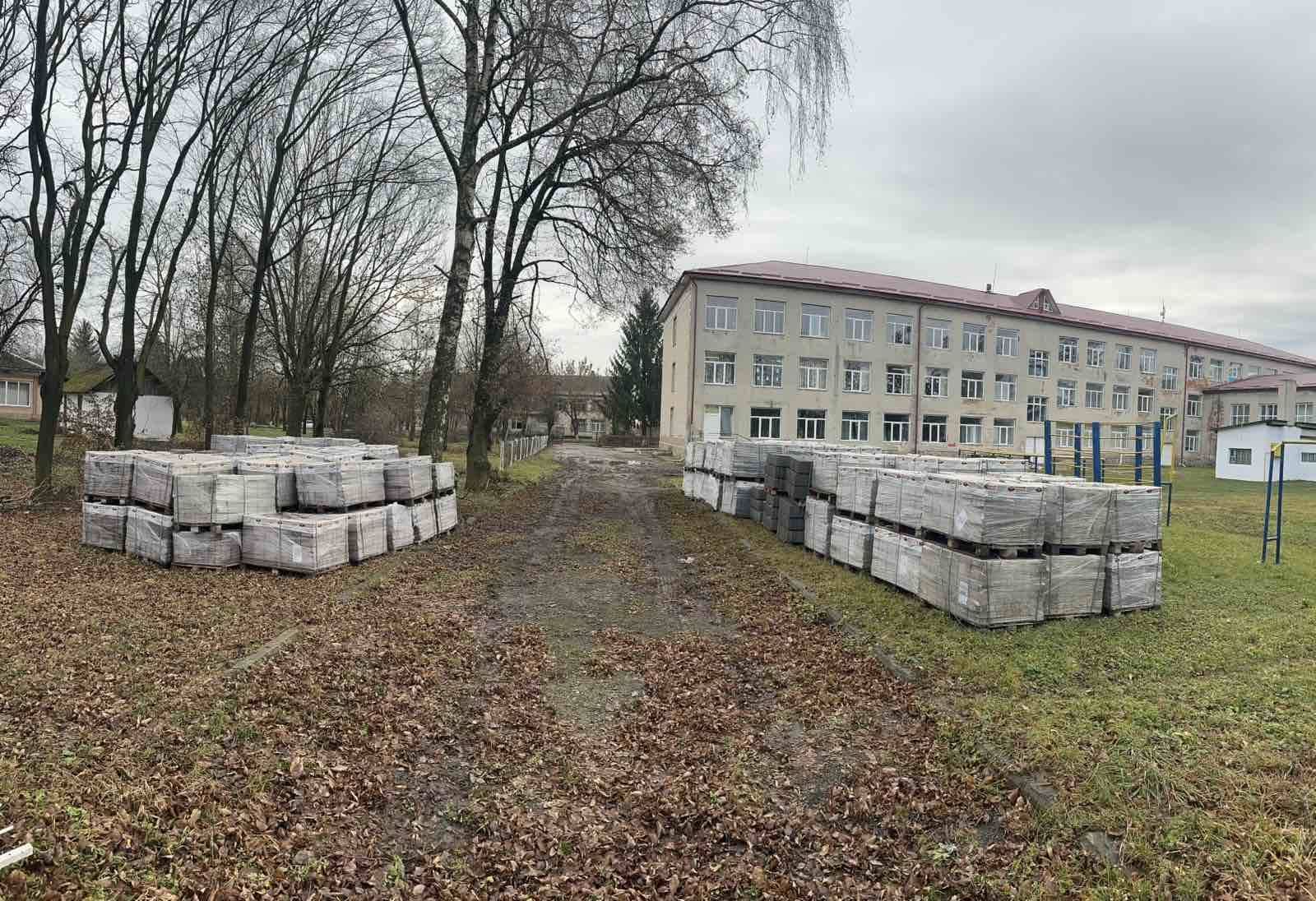 продовжують працювати над розвитком інфраструктури