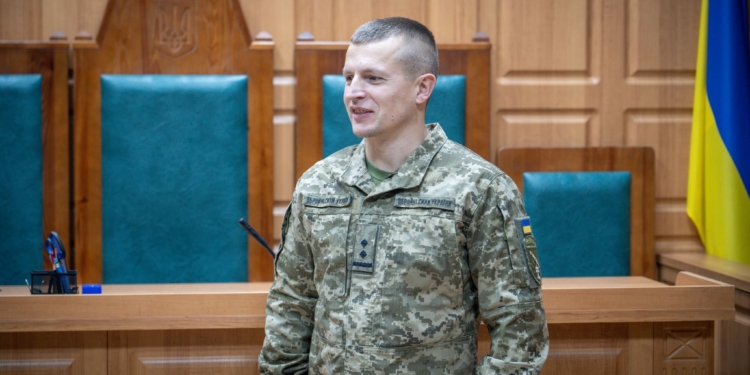 У Тернопільському міськрайонному суді привітали працівників з професійним святом