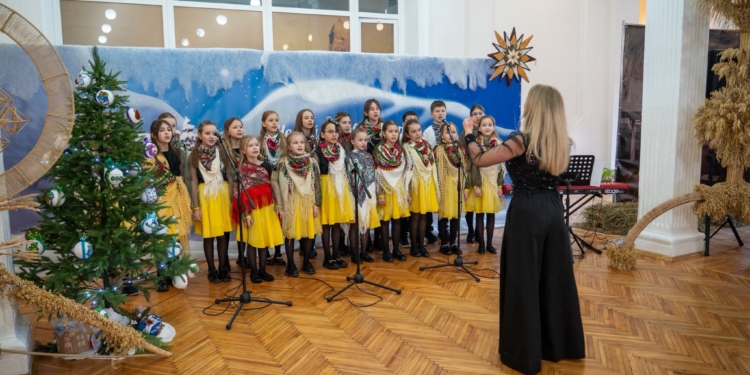 У Тернополі стартував різдвяний фестиваль «Додому на Різдво»