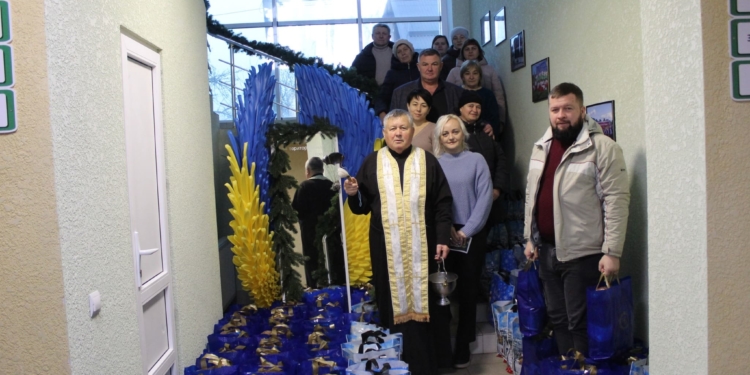 У Великогаївській громаді розпочали передачу різдвяних подарунків родинам військових і вразливим категоріям