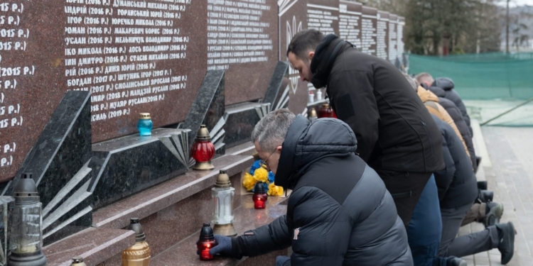 У Тернополі відбувся поминальний молебень за загиблих Героїв