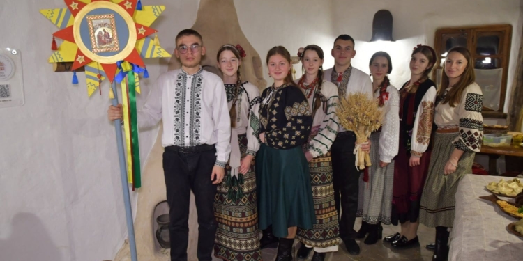 У Білецькій громаді на Тернопільщині для дітей і молоді провели захід про традиції Різдвяної вечері