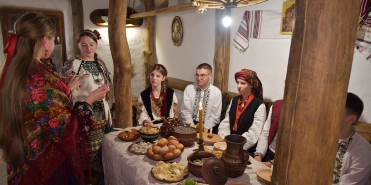 У Білецькій громаді на Тернопільщині для дітей і молоді провели захід про традиції Різдвяної вечері