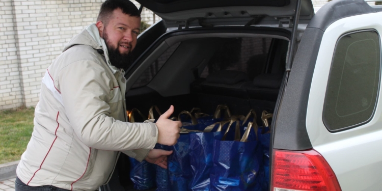 У Великогаївській громаді розпочали передачу різдвяних подарунків родинам військових і вразливим категоріям