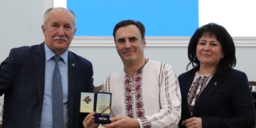 Народний артист з Тернопільщини Роман Рудий отримав відзнаку від мера Києва