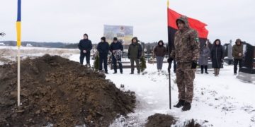 На Тернопільщині з почестями перепоховали двох вояків УПА