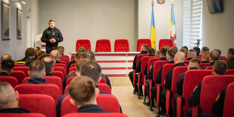 У Тернополі відзначили 39 рятувальників державними та відомчими нагородами