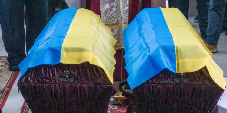 На Тернопільщині з почестями перепоховали двох вояків УПА