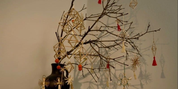 На Тернопільщині патрульні оперативно супроводили авто з породіллею