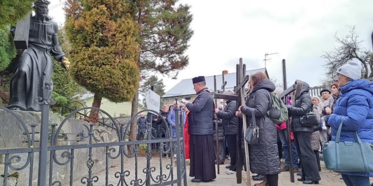 “Матері в молитві” з Тернопільсько-Зборівської архиєпархії здійснили паломництво до Страдча