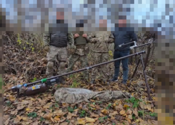 Воїни 105-ї бригади отримали пневматичну катапульту від «Української команди» Тернопільщини