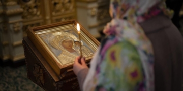 Сьогодні в Україні відзначають Зачаття Пресвятої Богородиці та згадують святу Анну – матір Діви Марії