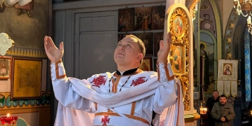 Священник-блогер з Тернопільщини отримав повістку, але на фронт не пішов