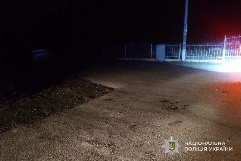 Після нaїзду нa узбіччі дороги помер чоловік: поліція Тернопільщини шукaє водія