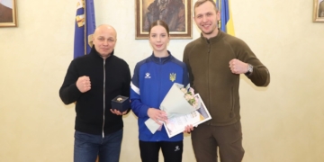 Юна боксерка з Тернопільщини Олександра Черевата отримала відзнаку обласної ради за міжнародні здобутки