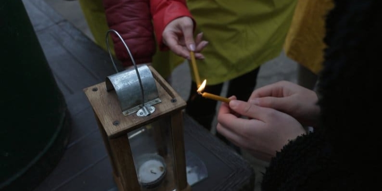 Вифлеємський вогонь миру передали благодійникам у Тернополі