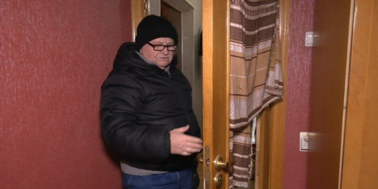 Поранений під час обстрілу тернополянин власними силами відновлює помешкання