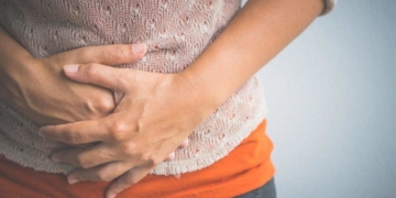 Як позбутися від здуття живота в домашніх умовах